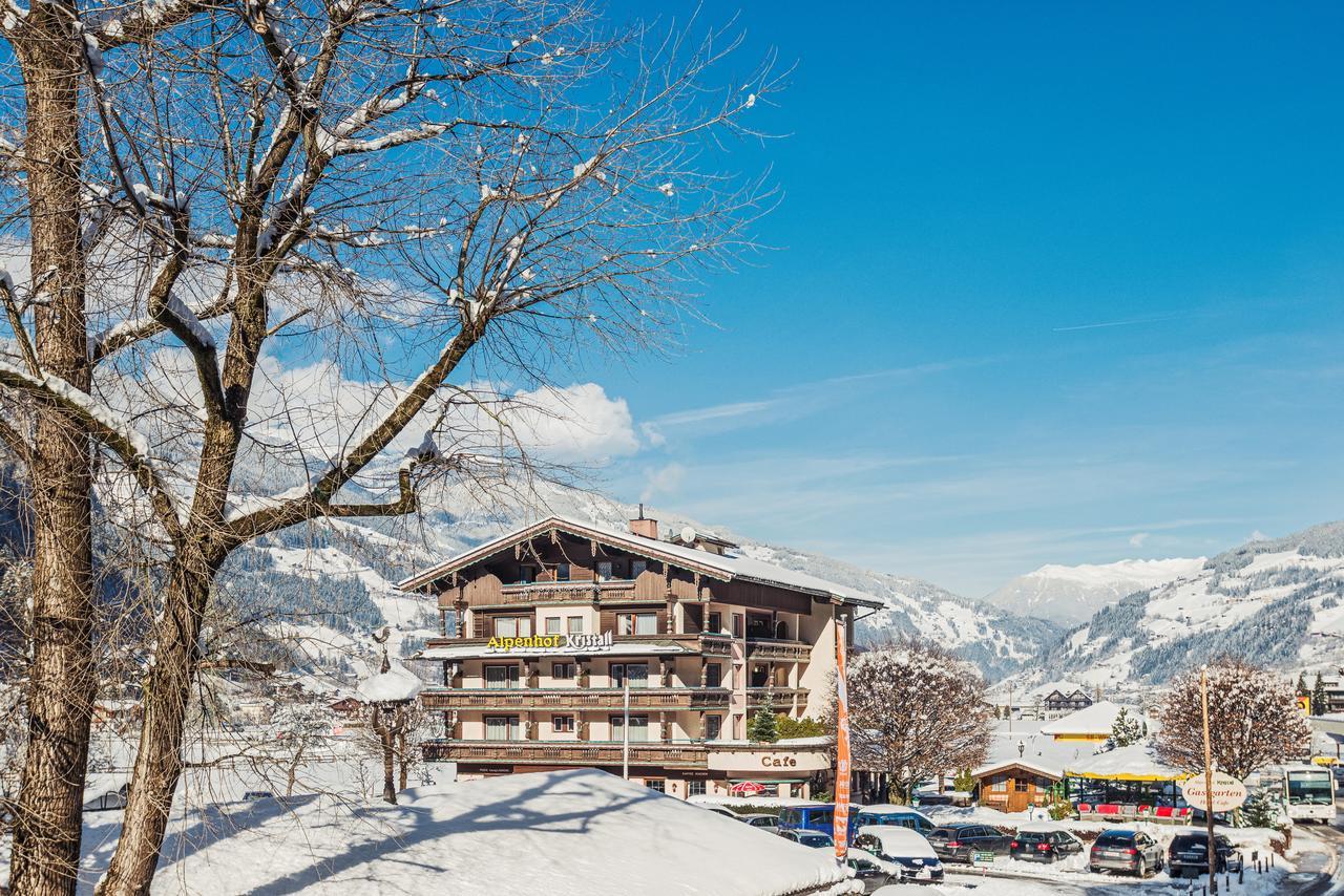 מאיירהופן Hotel Alpenhof Kristall מראה חיצוני תמונה