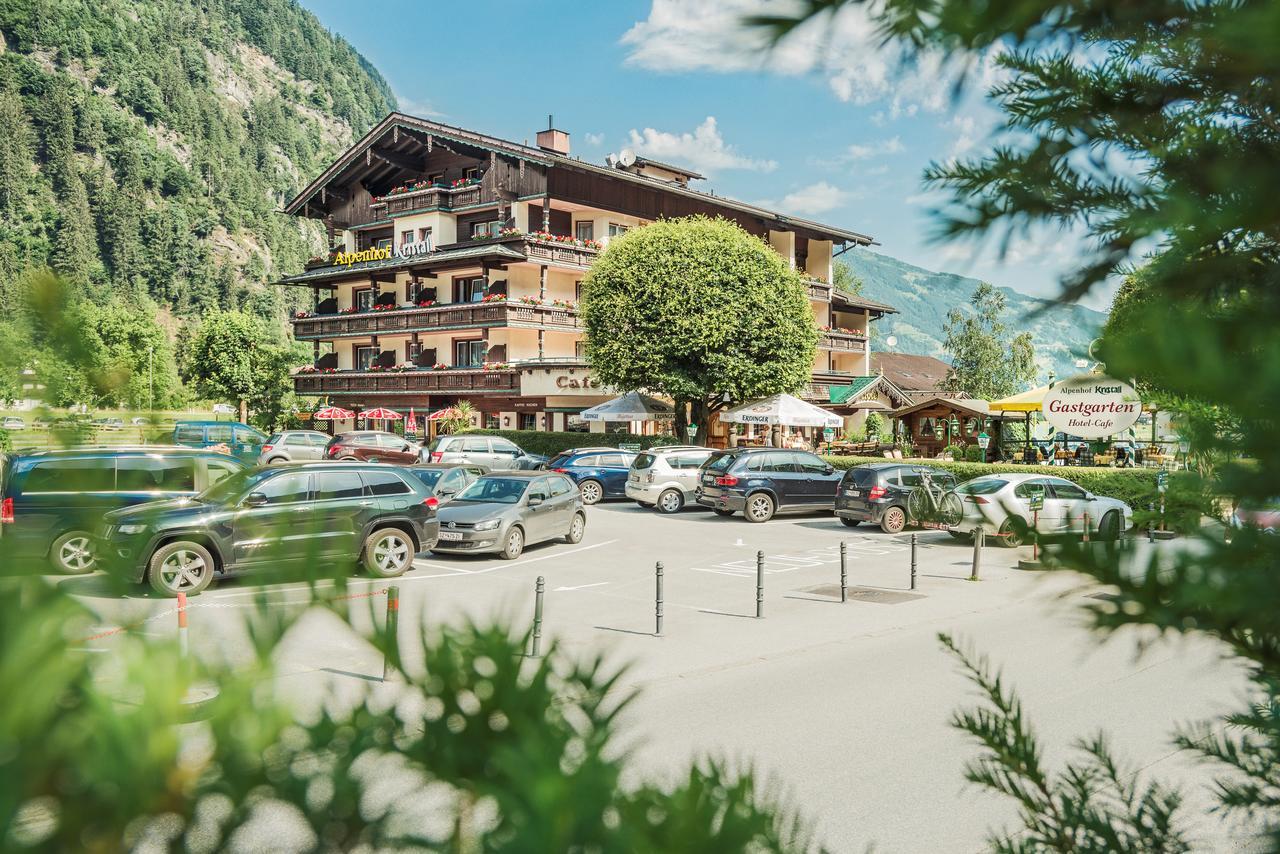 מאיירהופן Hotel Alpenhof Kristall מראה חיצוני תמונה